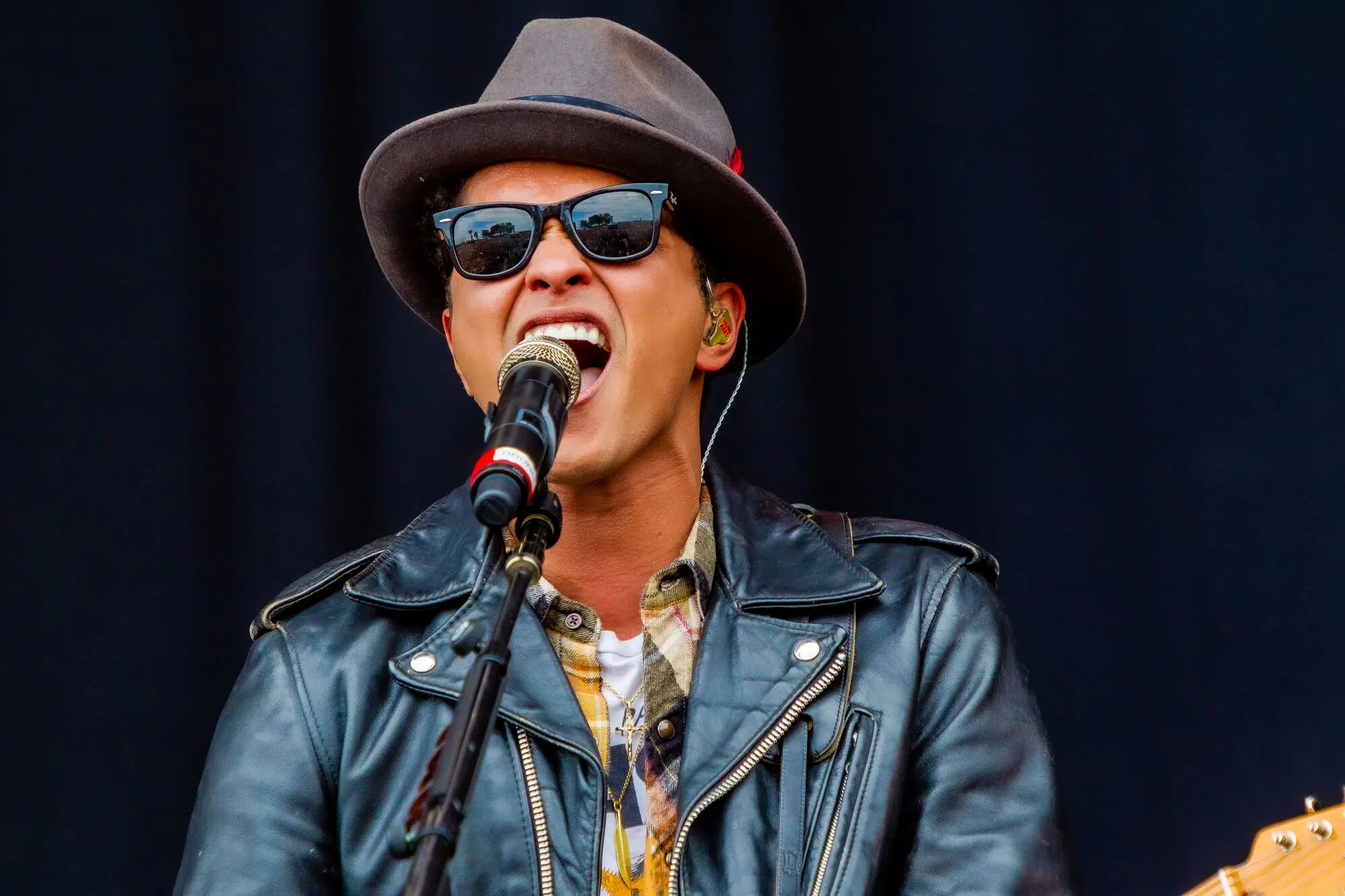 Bruno Mars Height and Style