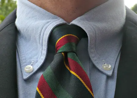 Button Down Collar With windsor knot