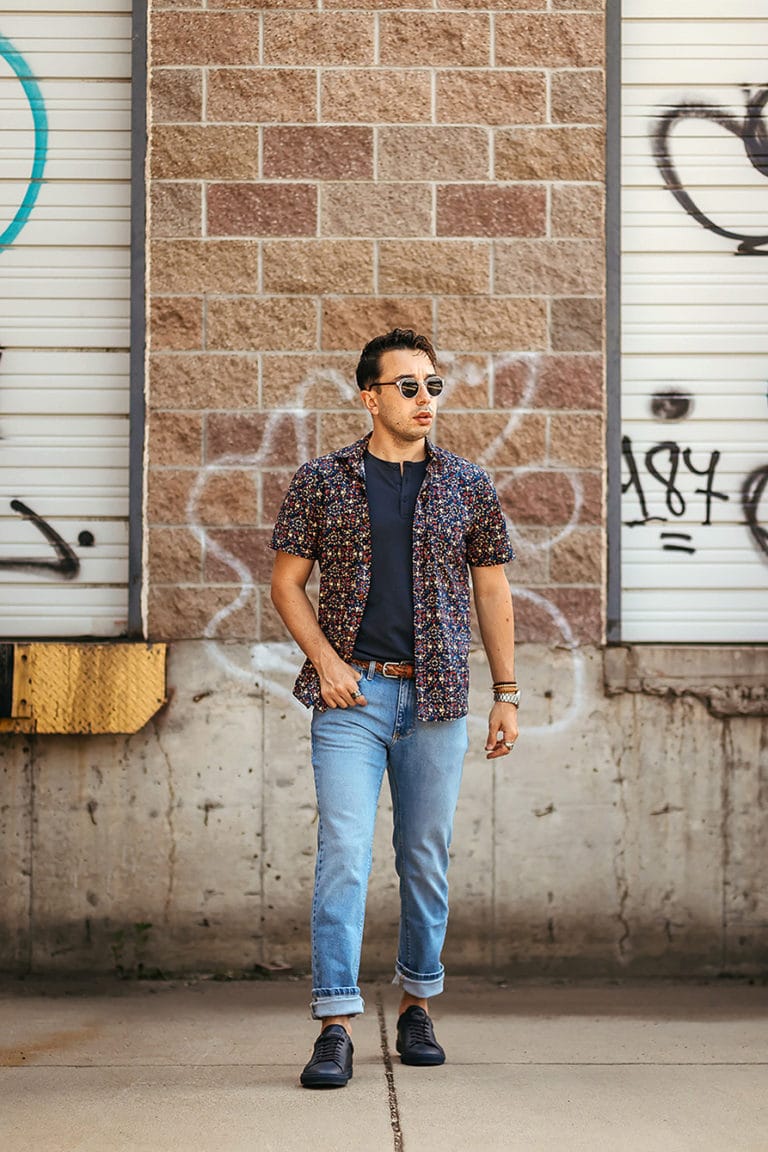 How to Wear Light Wash Jeans (17 Outfit Ideas for Guys)