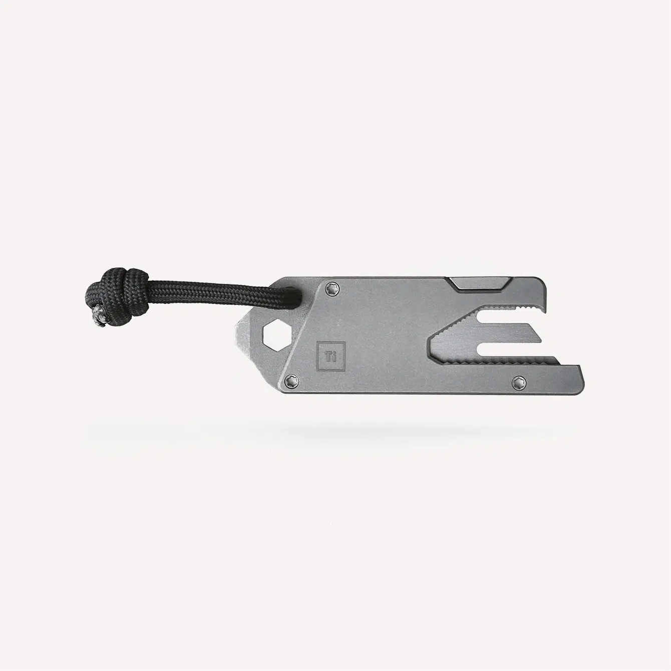 Bigi design titanium pocket tool