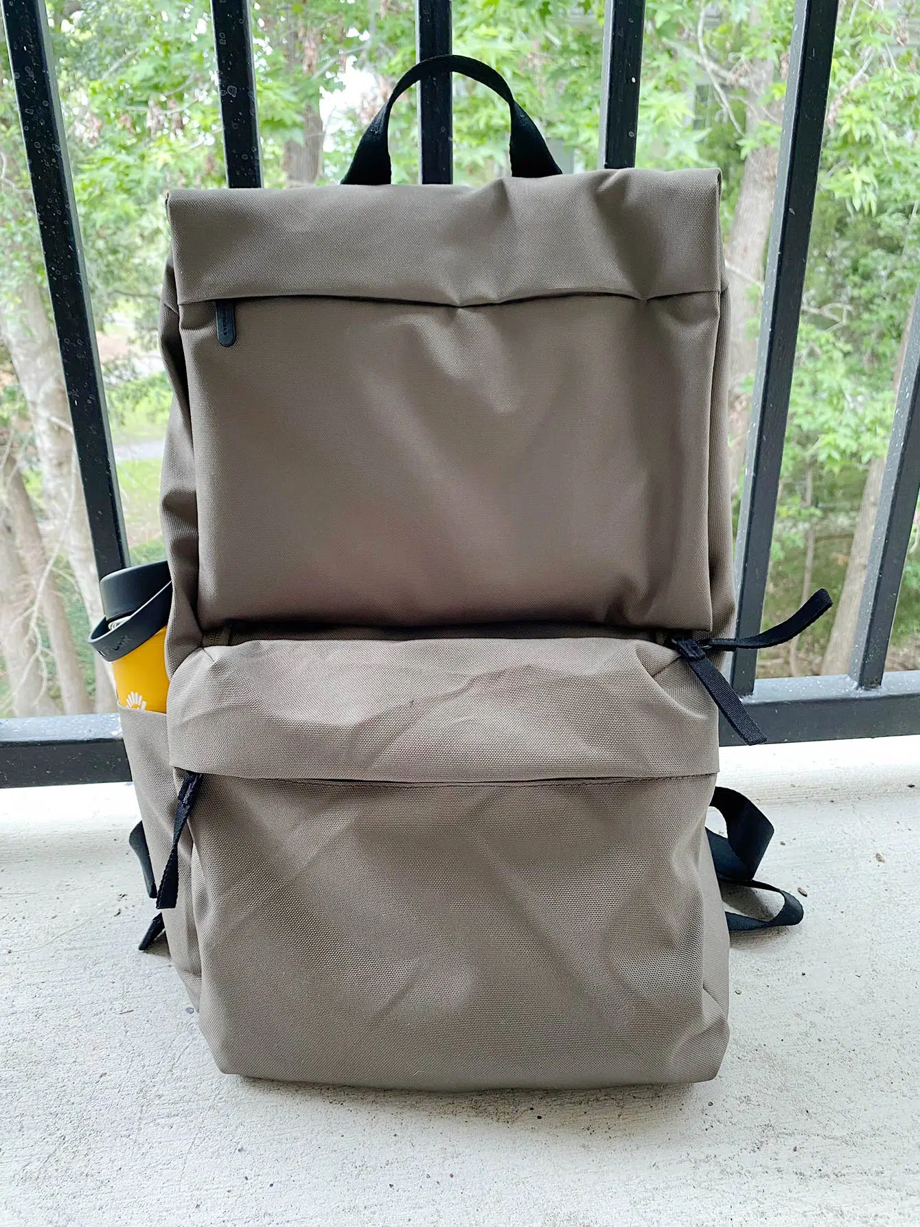Everlane renew transit backpack