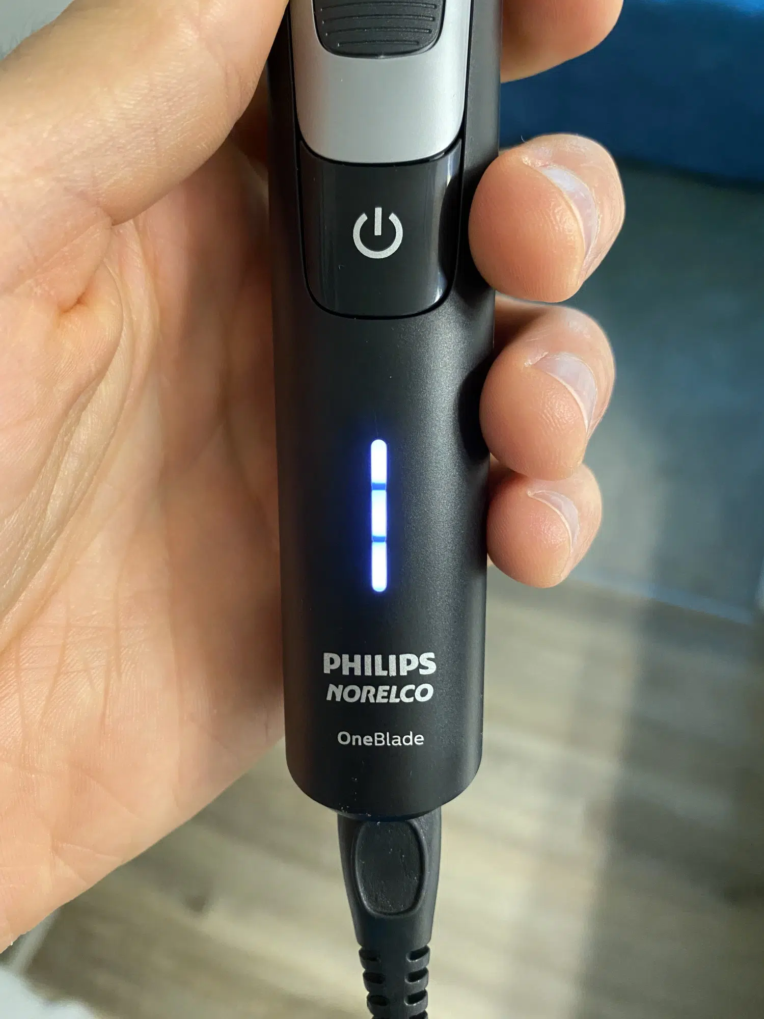 Philips Norelco Oneblade Pro charging indicator