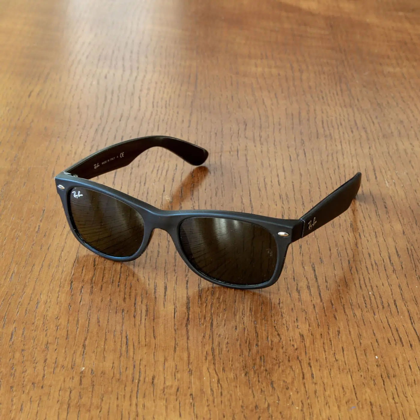 Kate Middleton's Ray-Ban New Wayfarer Sunglasses in Black/Green
