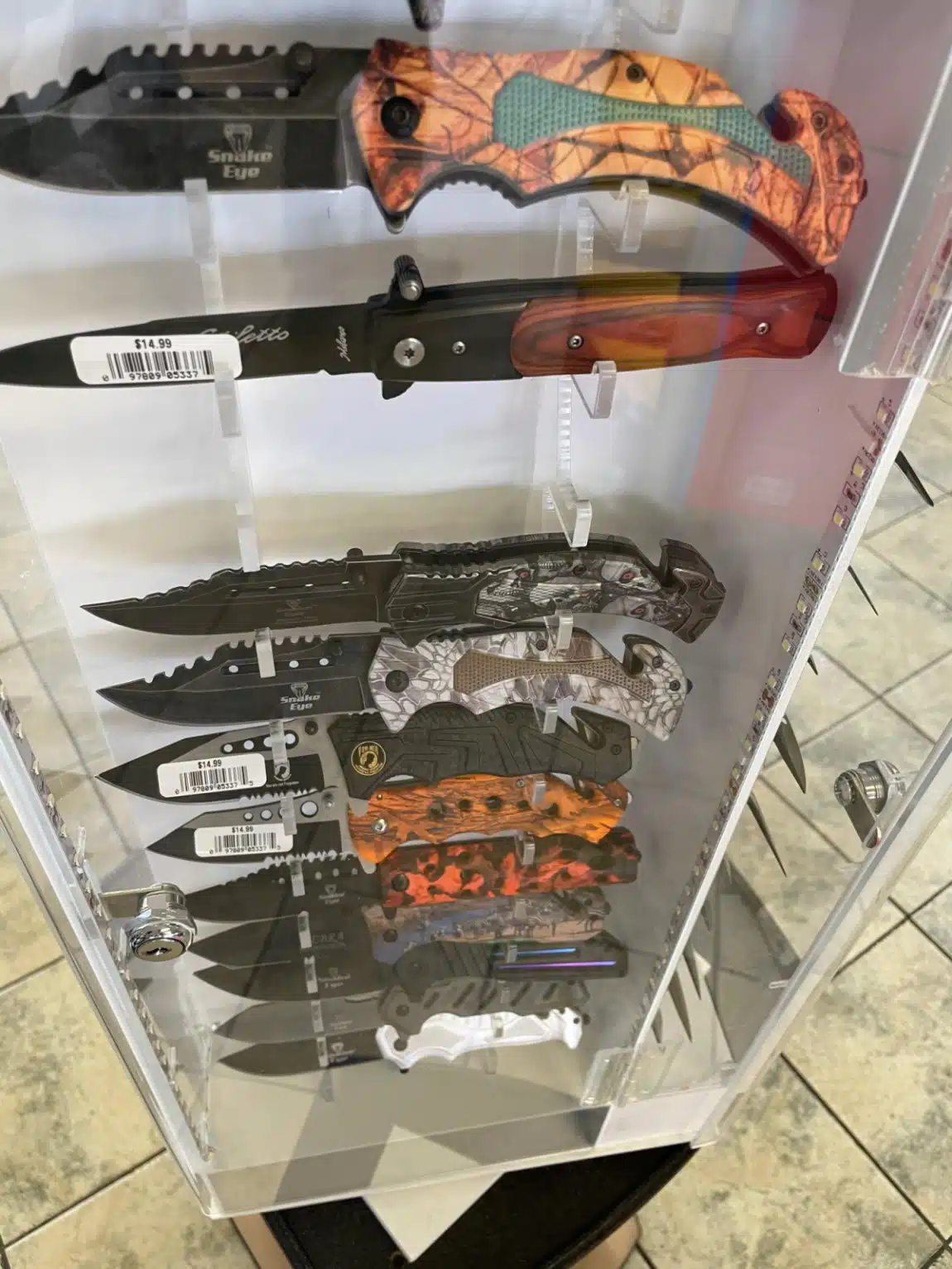 gas station knives