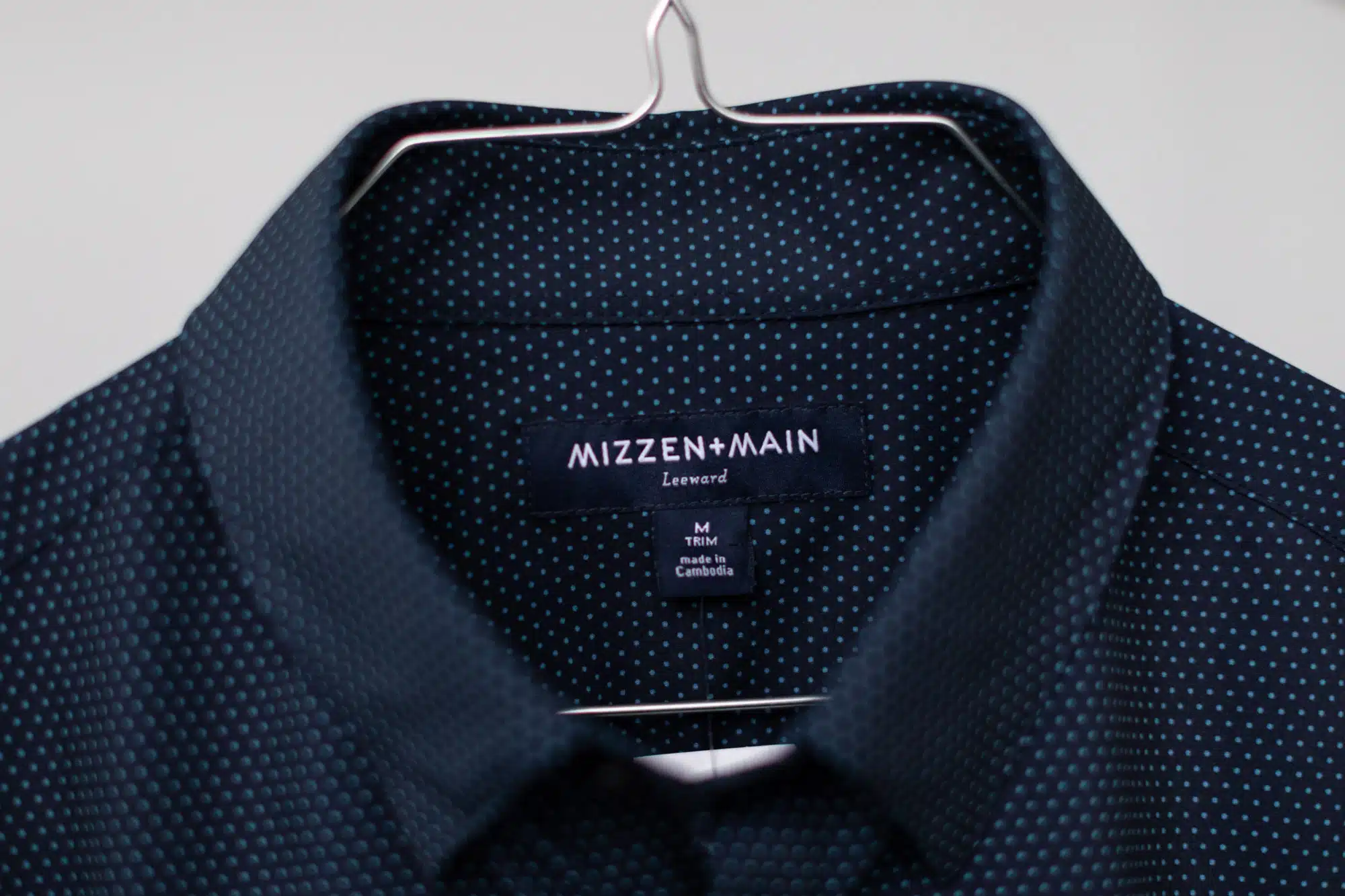 Mizzen and Main Leeward Dress Shirt Tag