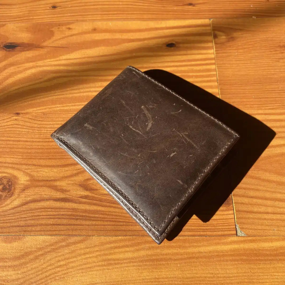 Nomad Horween Leather Bifold Wallet