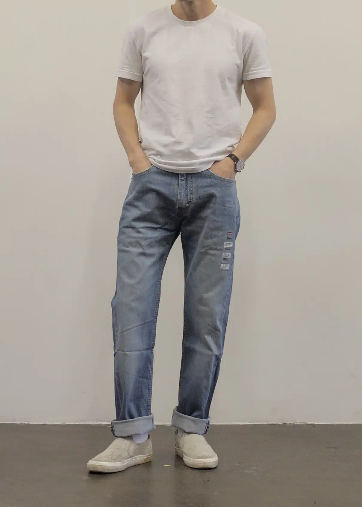 Levis 505 cuffed front