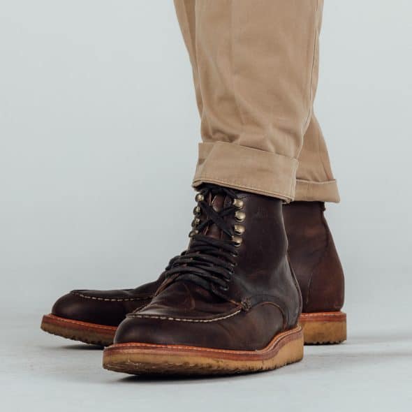 How To Lace Boots: 5 Subtly Stylish and Practical Methods