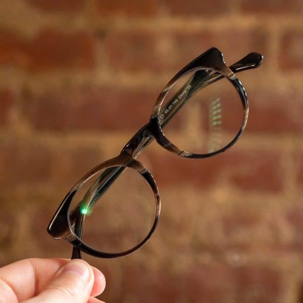 How To Choose Glasses Frames: Find The Perfect Ones For Your