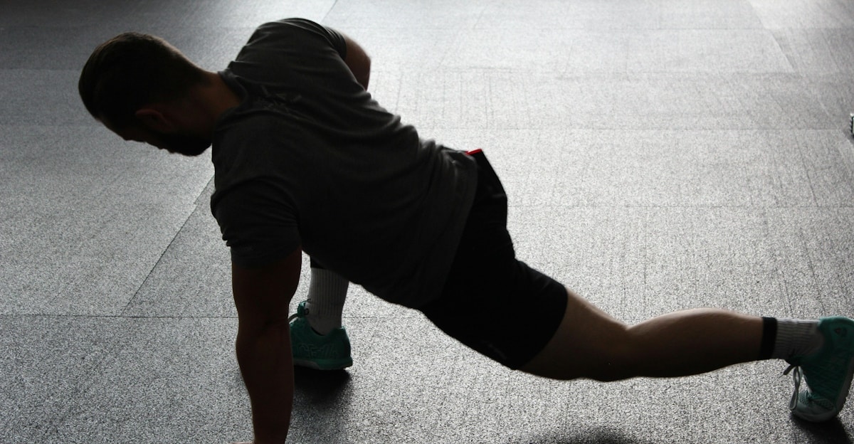 How to Stay Injury-Free When You Hit the Gym After 35