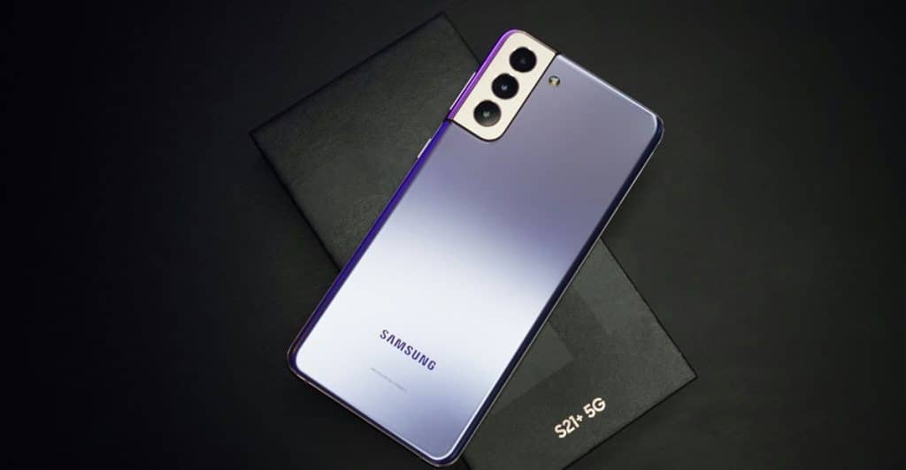A studio shot of the Samsung Galaxy A16.