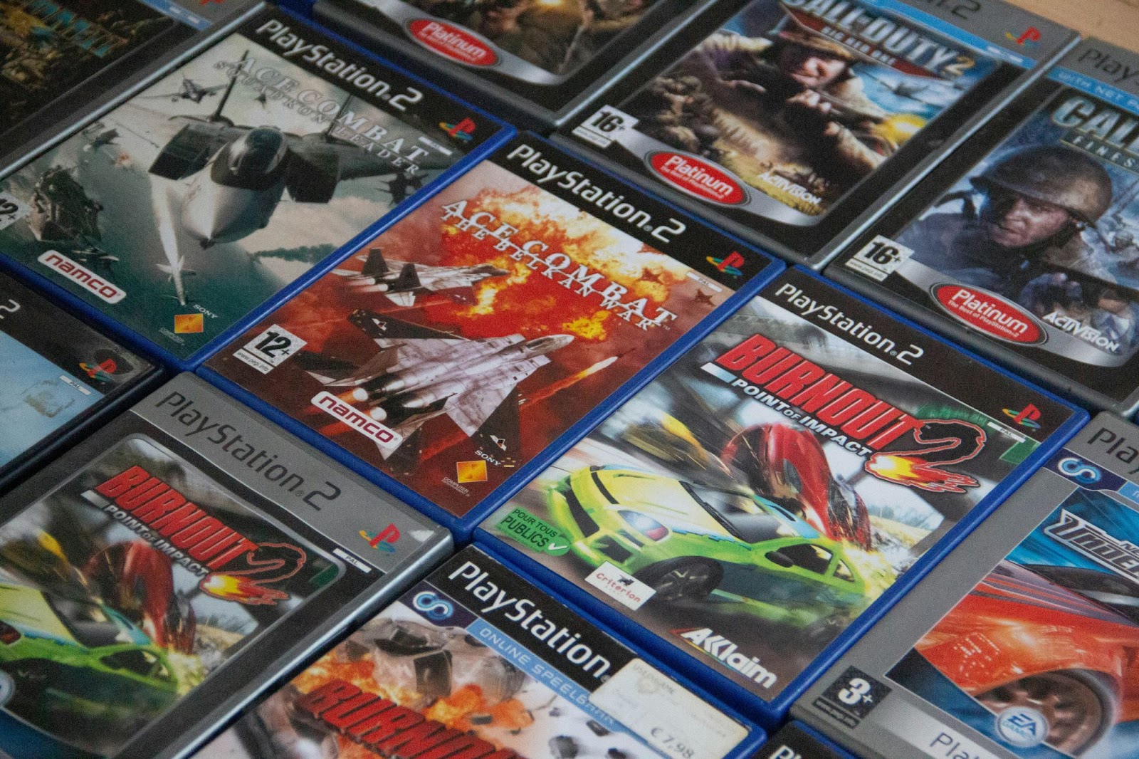 A picture of set of games on the table.