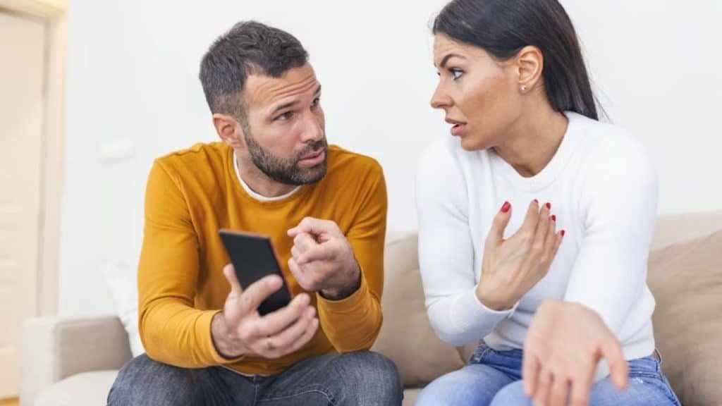 Man validating his partner’s emotions during a disagreement.
