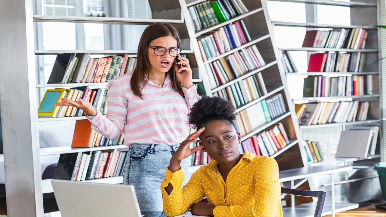 Colleagues having conflict at work.