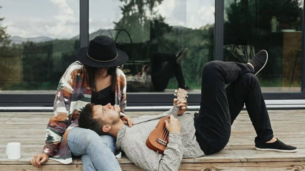 A man putting down his phone to enjoy quality time with his partner