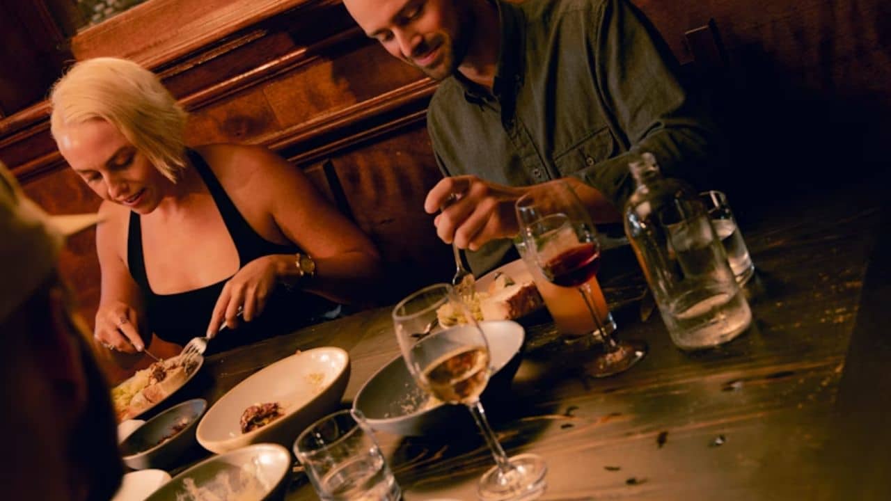 ALT Text: Couple lacking emotional curiosity or interest in each other.