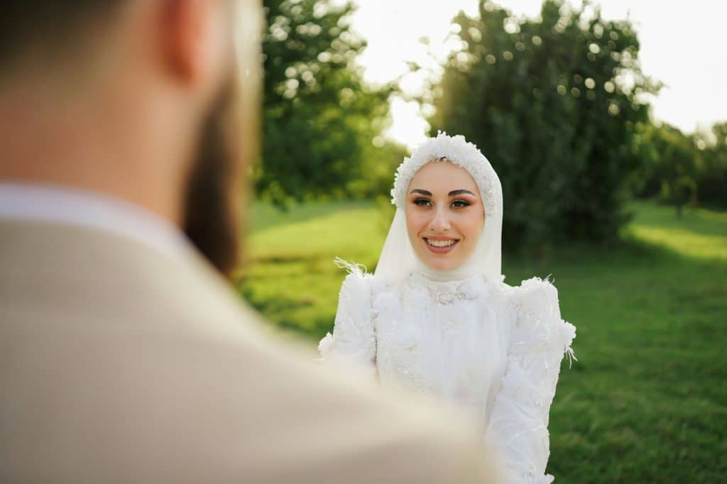 A man and woman with a different religion