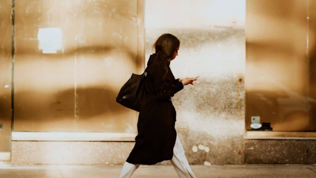 Wife going home late in casual chic attire