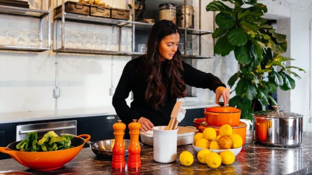 Woman preparing a healthy food in a modern kitchen