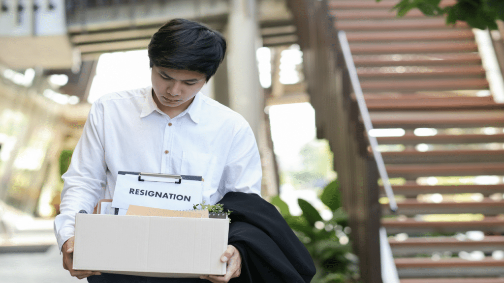 A man quitting his job