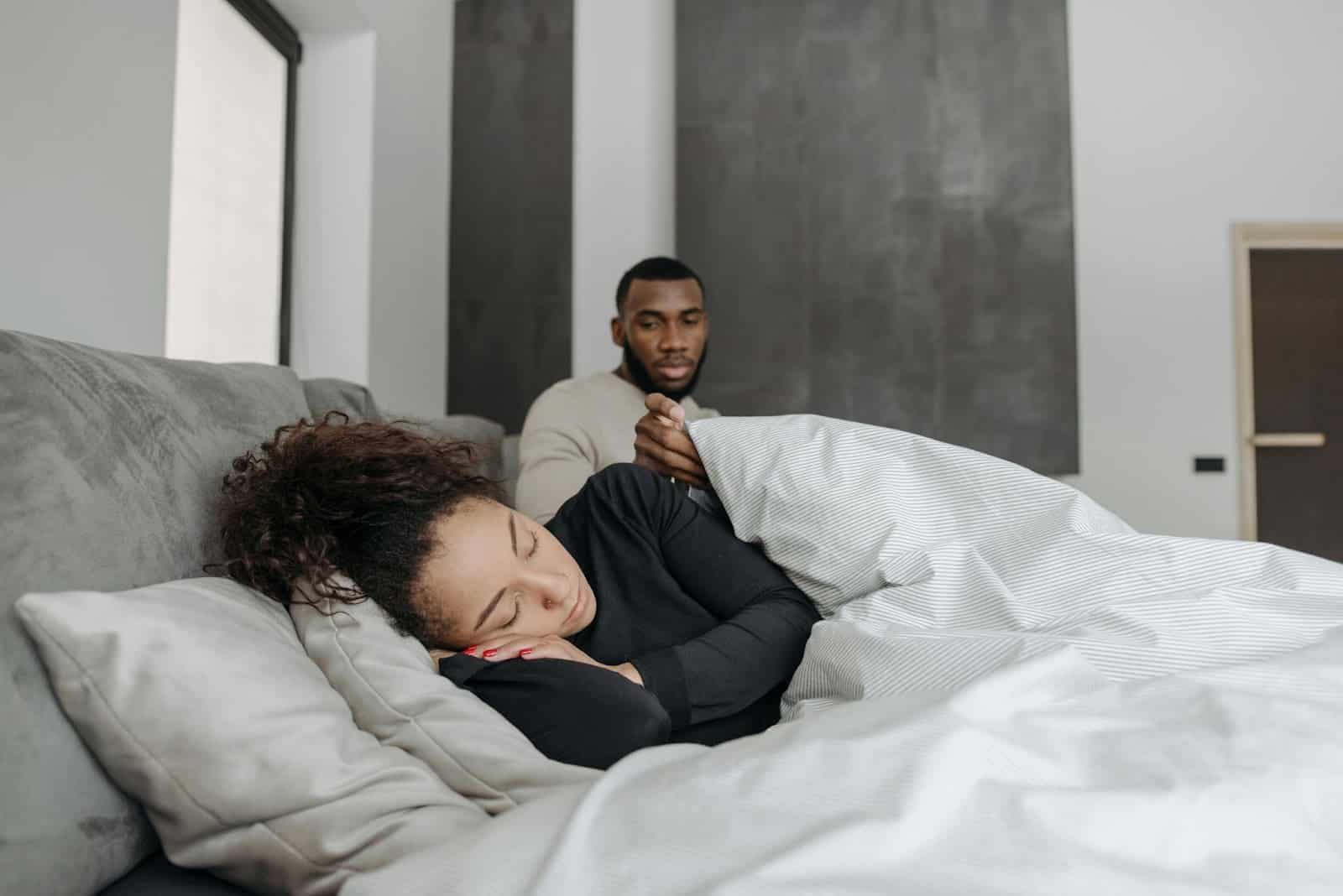 A man letting a woman to rest.