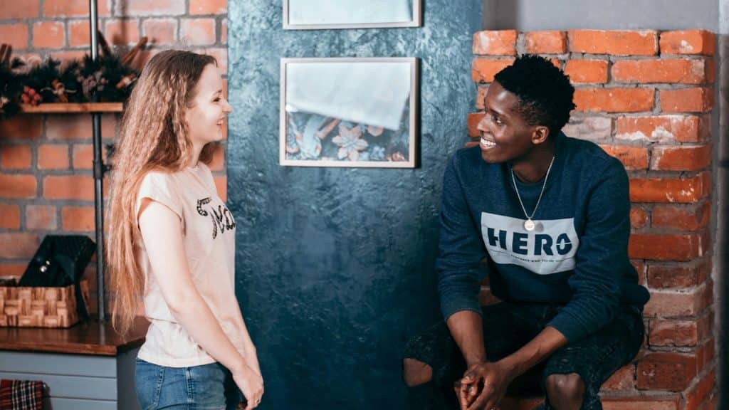 A couple having a pleasant conversation.