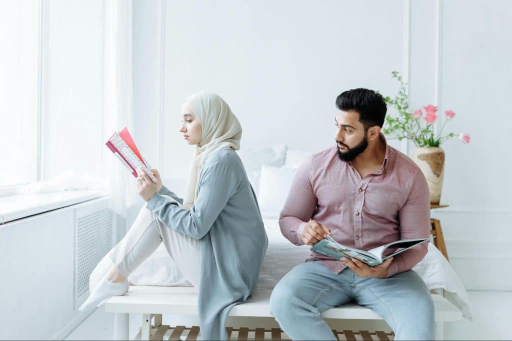 A man and woman at the room
