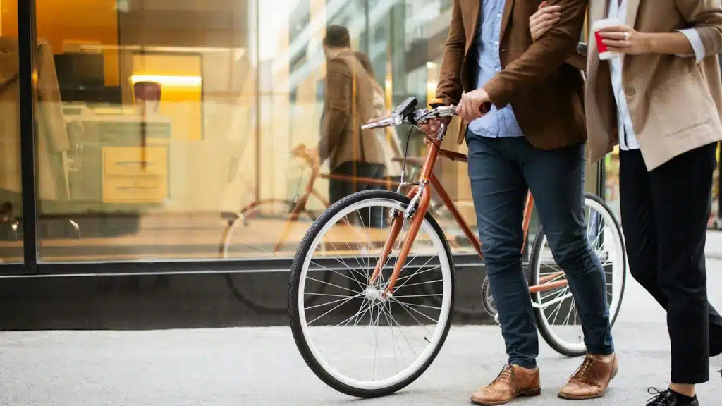Cycle—the best non-polluting ecological means of transport.