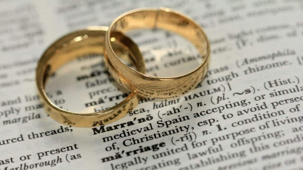 A couple of wedding rings.