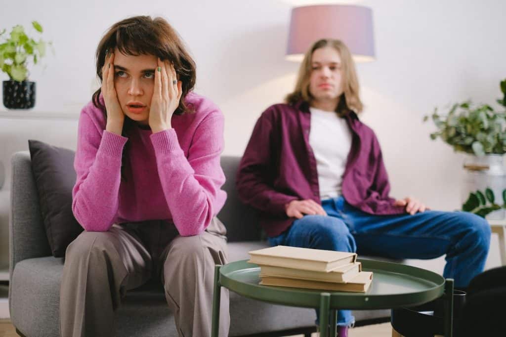 A woman does not want to talk to man