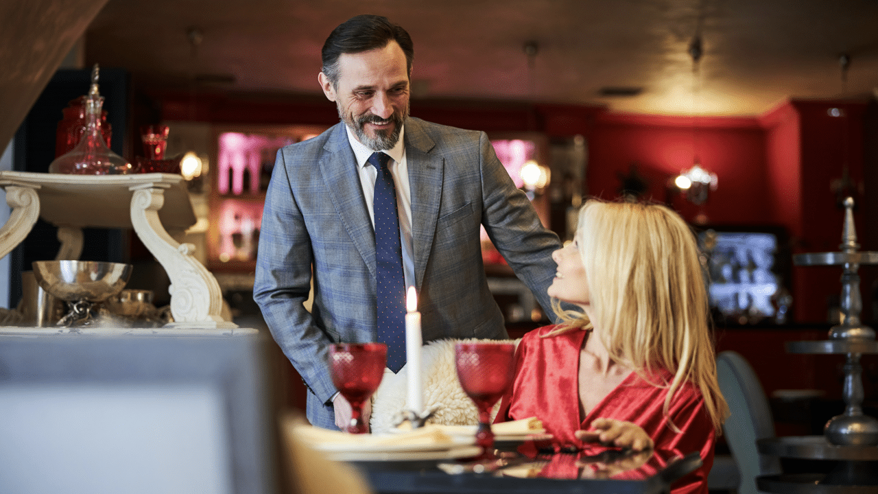 A couple on a restaurant date