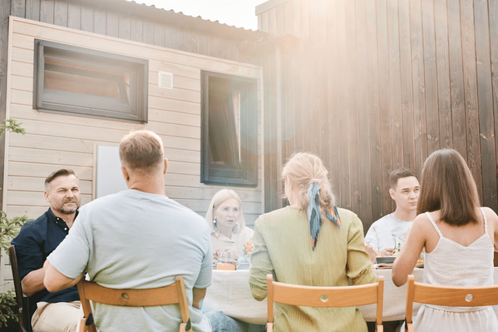 A family eating lunch