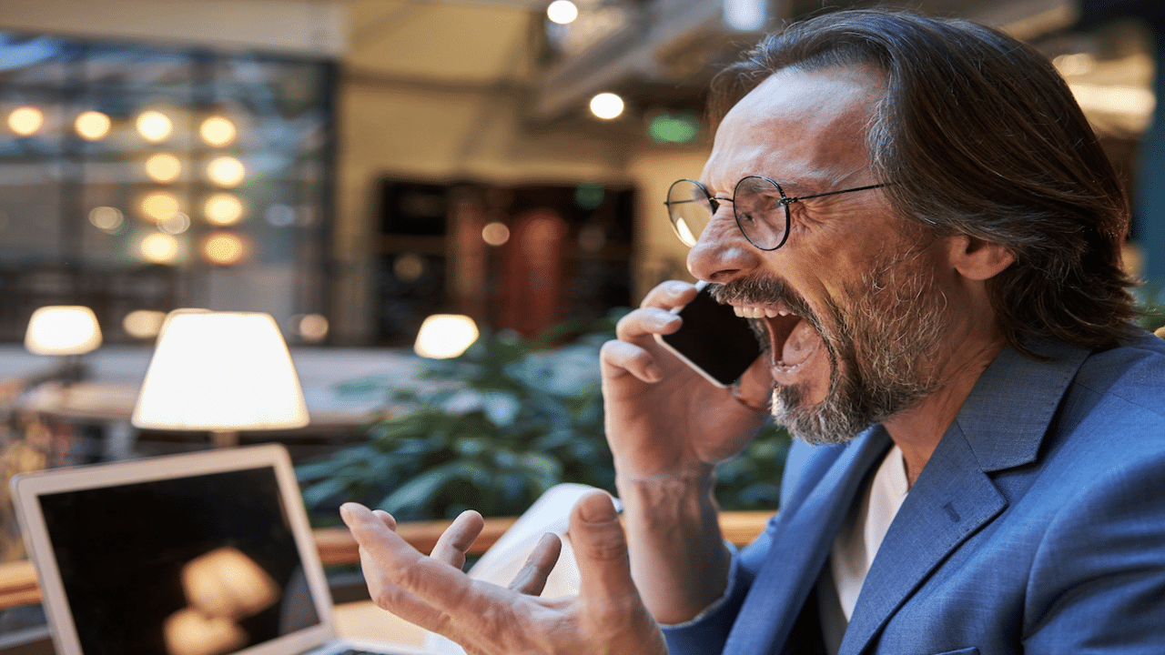A man complaining on the phone 