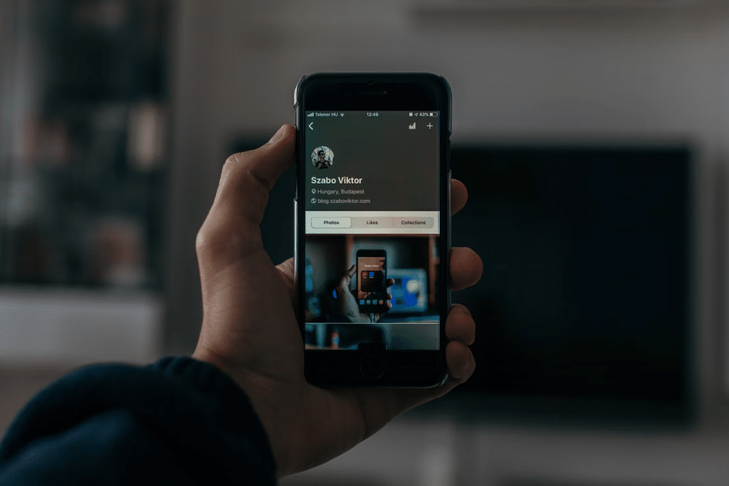 A man using a dating app