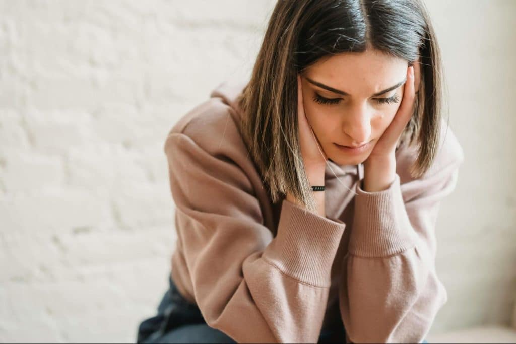A picture of a sad woman