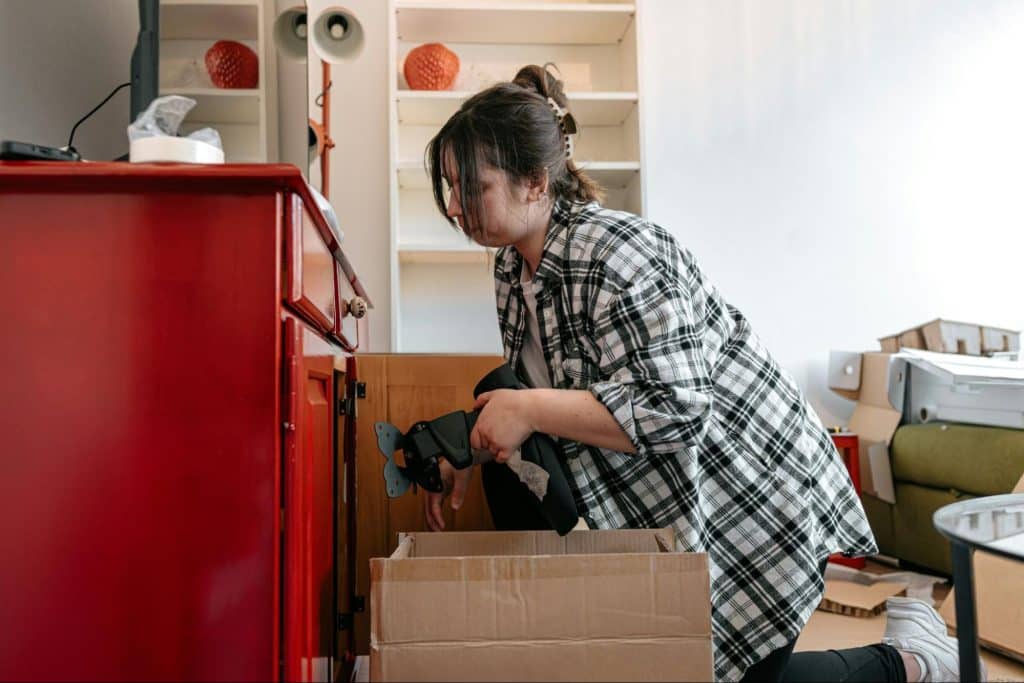 A woman cleaning the house