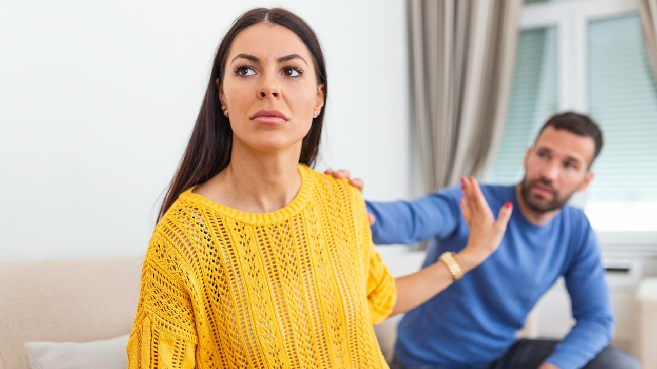 A woman refusing to listen to her husband.