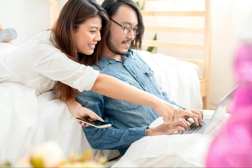 A man and woman having a quality time together