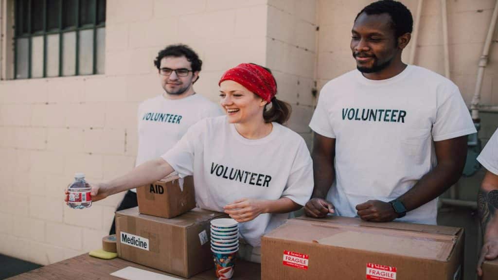 A group of people volunteering