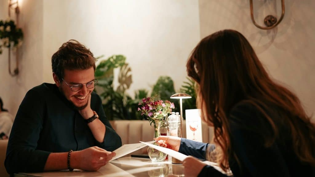 Catching a woman’s attention isn’t something that requires perfect precision, timing, or effort.