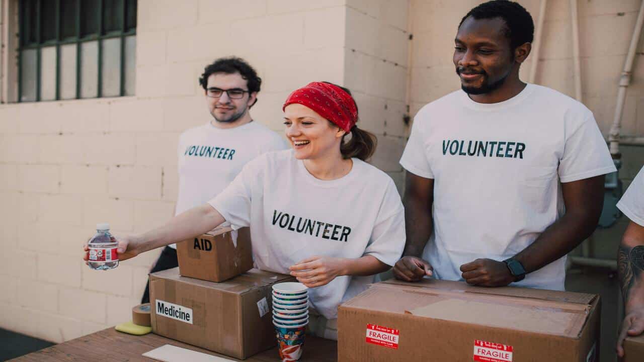A group of people volunteering