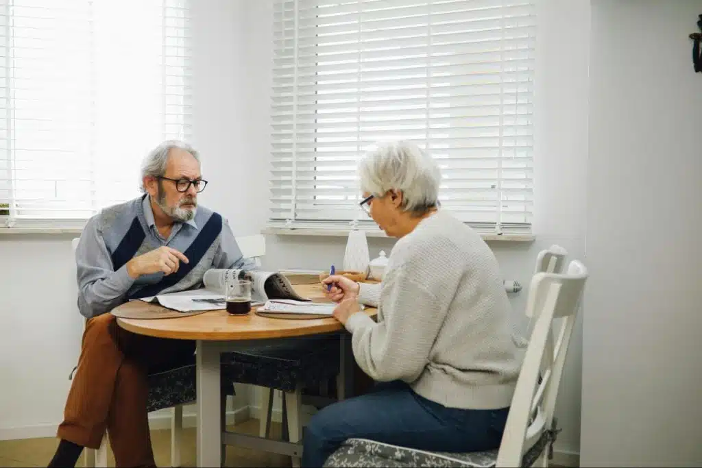 A man and woman at the dining table 