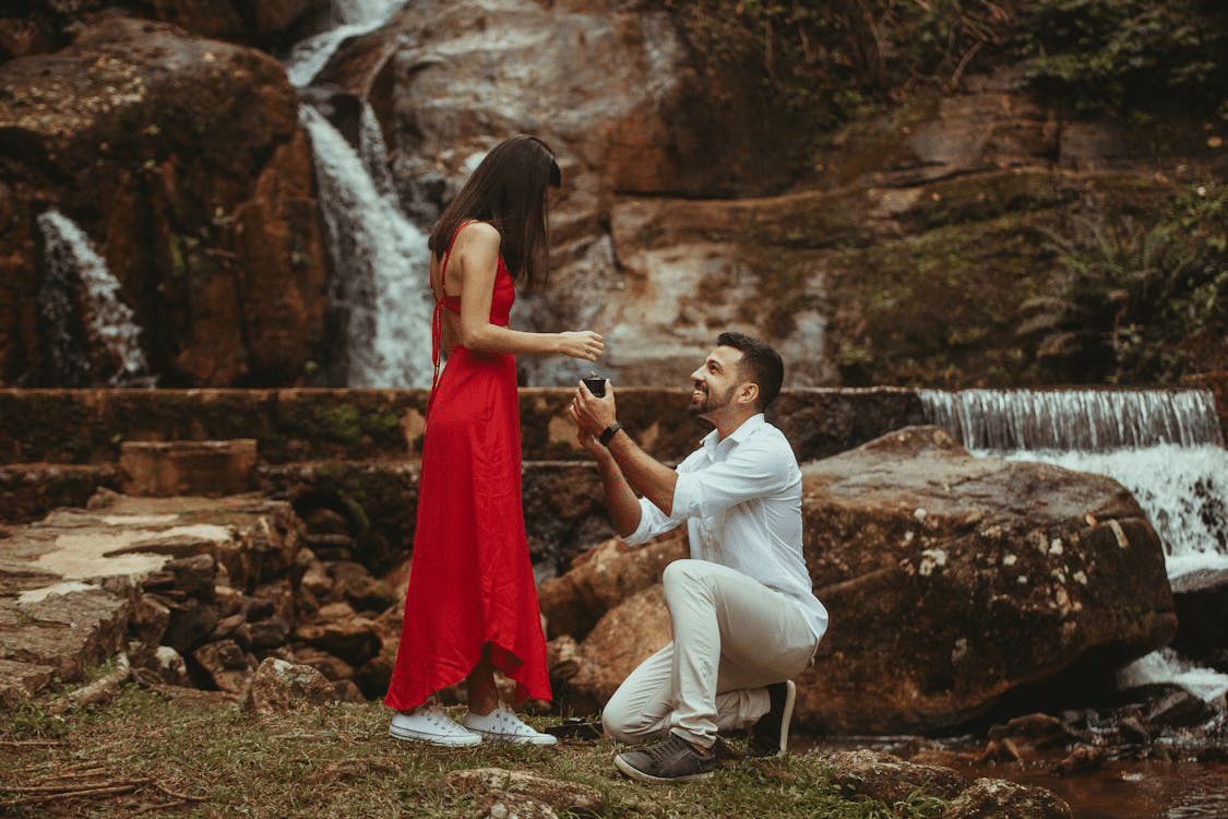 A couple getting engaged