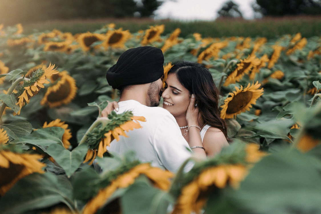 A couple getting engaged