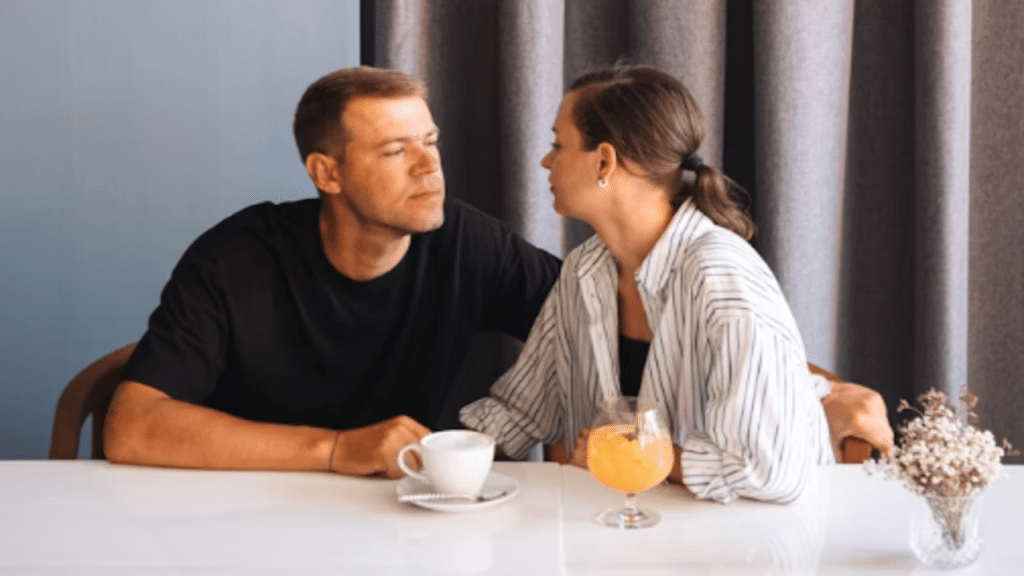 A man looking at his date
