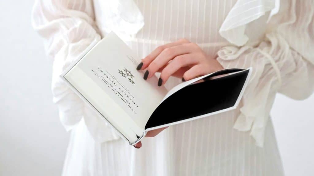 Woman reading a book 