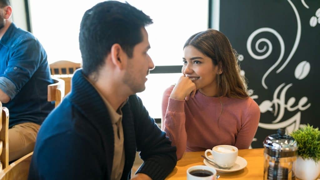 A man and woman at the coffee shop 