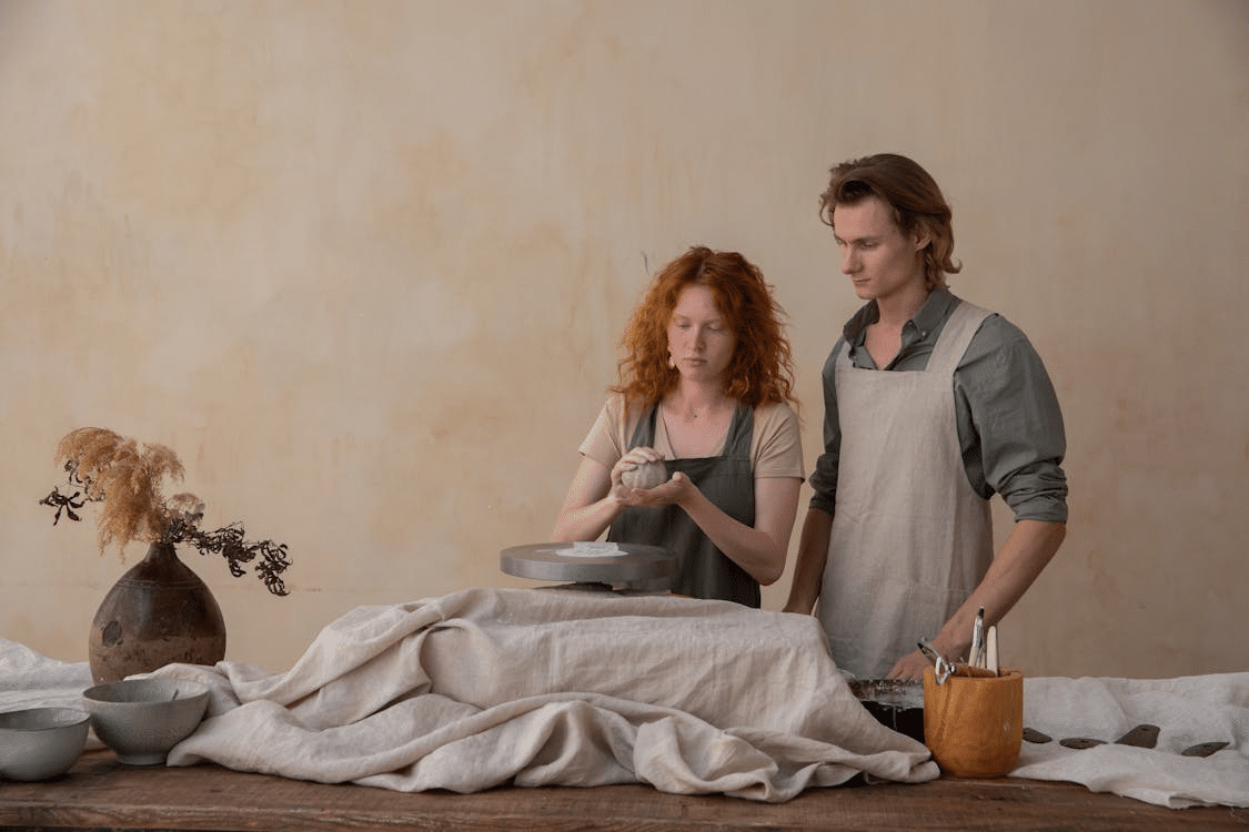 A couple doing art