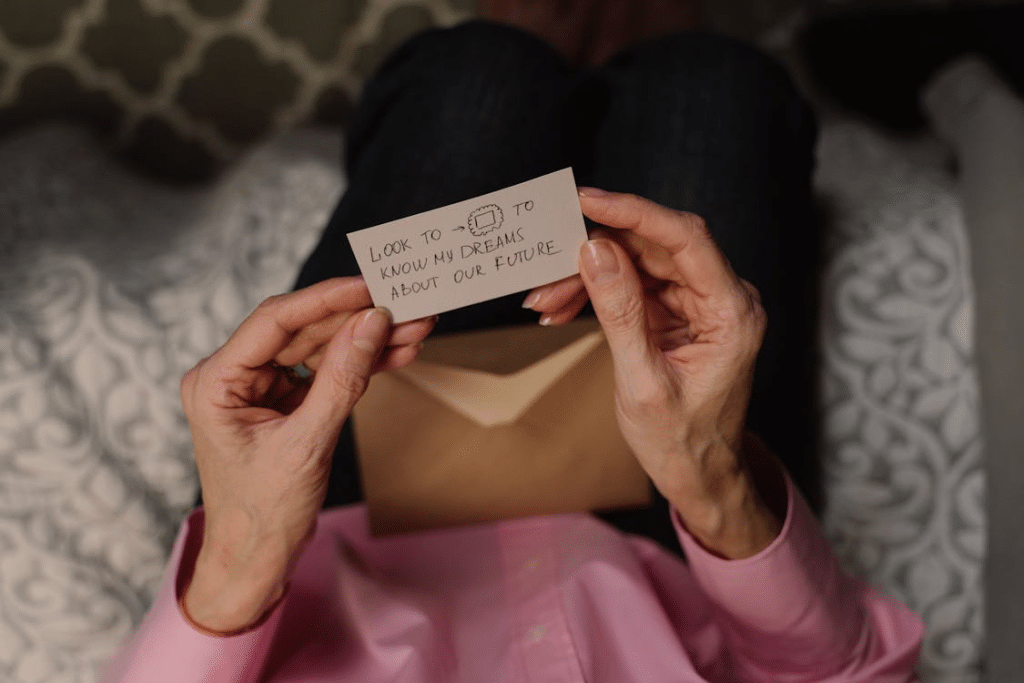 A woman reading a sweet note