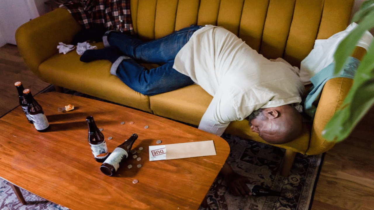 A man passed out due to drunkenness
